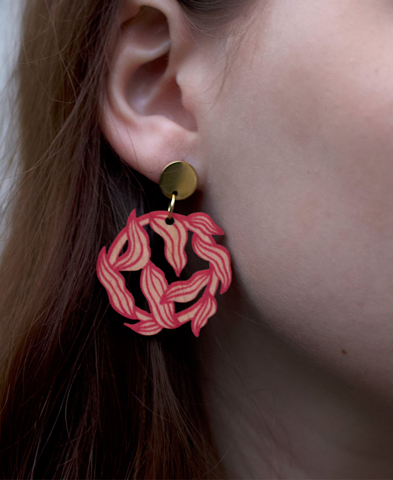 Punaiset Ahvenvita korvakorut