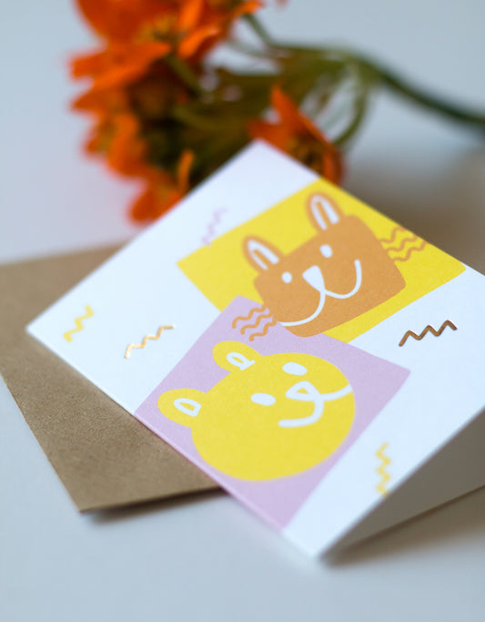 Kaverit mini greeting card and a flower