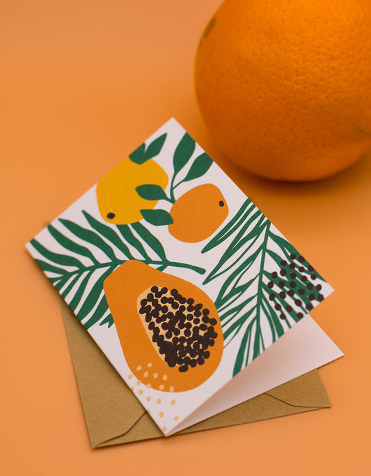 Hedelmät mini greeting card and an orange