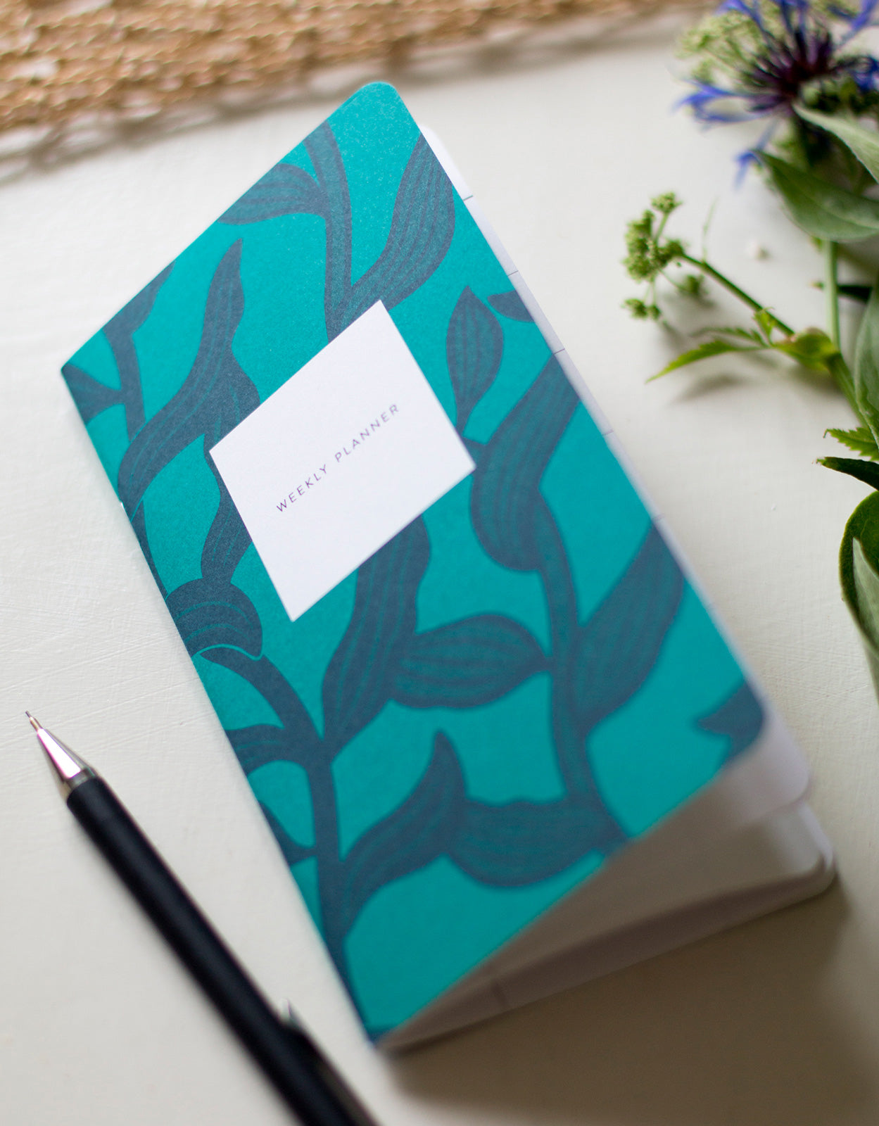 Ahvenvita weekly planner, cover